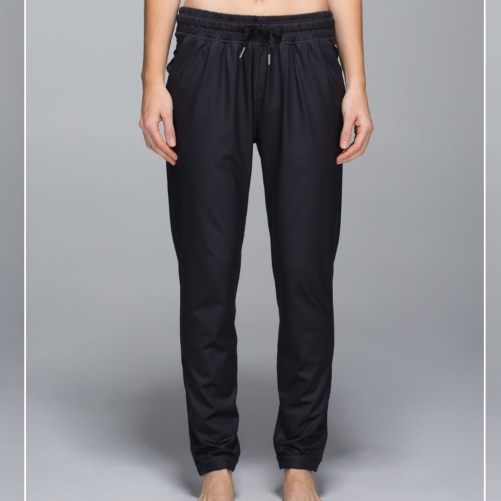 Lululemon straight leg pants